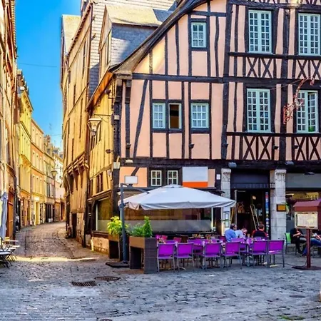 - - Centre Historique - Tout Confort - Internet Fibre