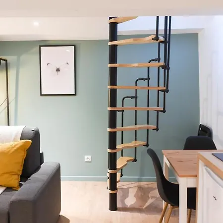 - - Centre Historique - Tout Confort - Internet Fibre *