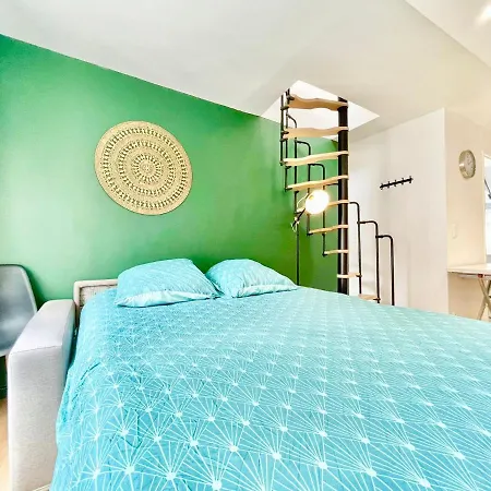 Apartment - - Centre Historique - Tout Confort - Internet Fibre