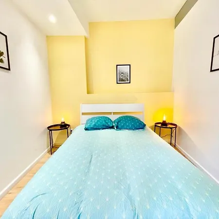 - - Centre Historique - Tout Confort - Internet Fibre