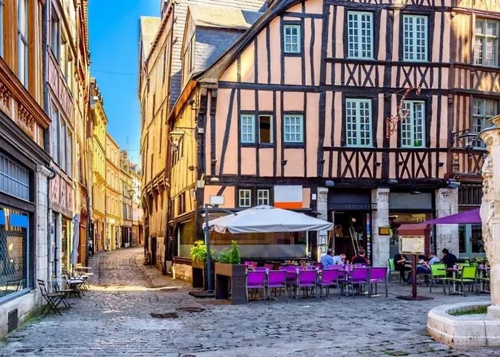 - - Centre Historique - Tout Confort - Internet Fibre