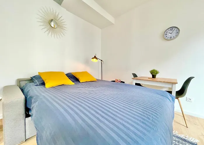 Apartment - - Centre Historique - Tout Confort - Internet Fibre *