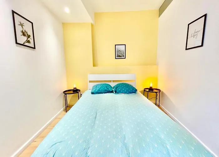 - - Centre Historique - Tout Confort - Internet Fibre