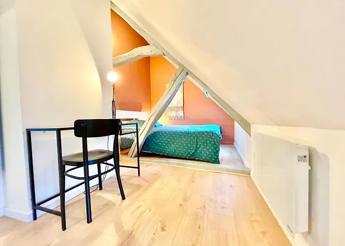 - - Centre Historique - Tout Confort - Internet Fibre Apartment